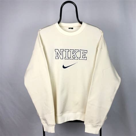 cream nike sweatshirt
